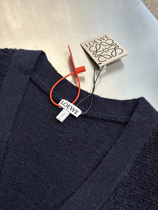 ロエベスーパーコピー Loewe Anagram 刺繍カーディガンセーター