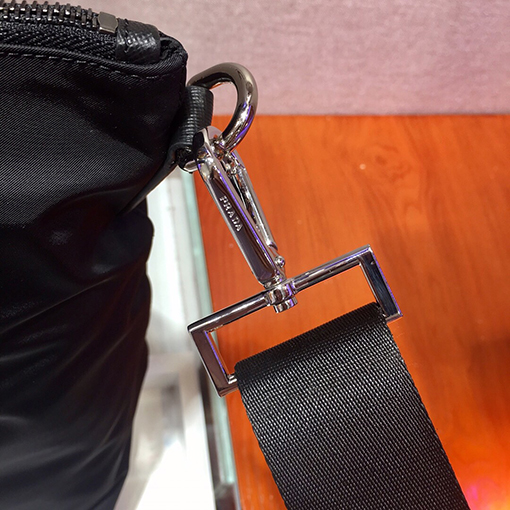 プラダスーパーコピー新しいショッピングバッグ