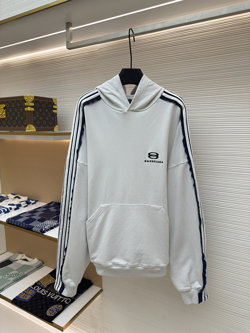 バレンシアガ Balenciaga ショルダーバーパーカー