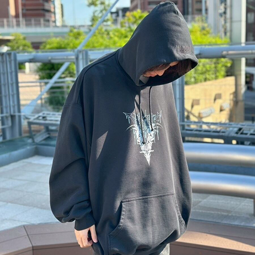 ヴェトモン 新しいウォッシュのフード付きスパーカー