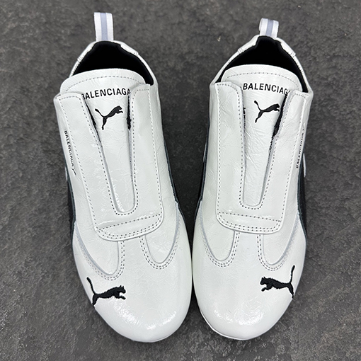 バレンシアガコピー Balenciaga SPEEDCAT ジョイントシリーズ ブラック＆ホワイト 牛革スニーカー