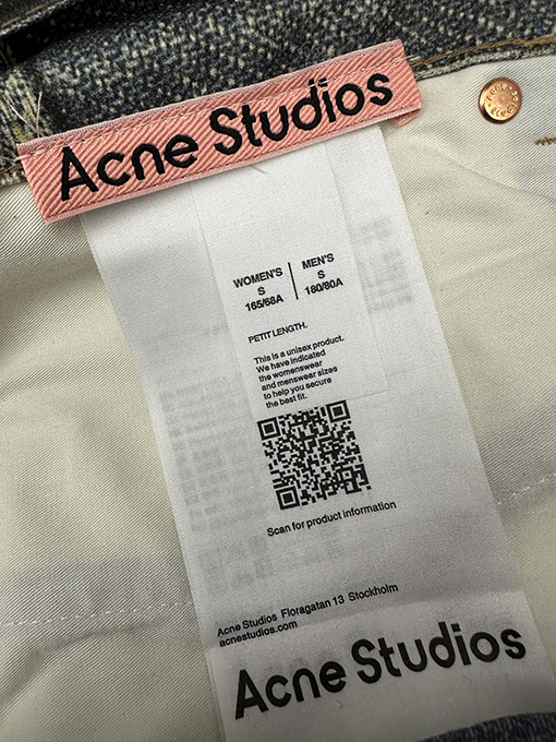 アクネストゥディオズ 新しい3Dハートプリントジーンズ