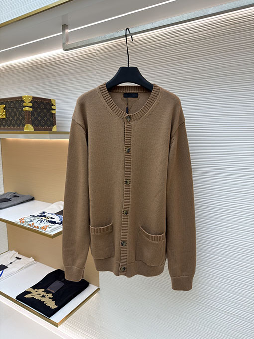 プラダ クルーネックシングルブレストカシミアカーディガン