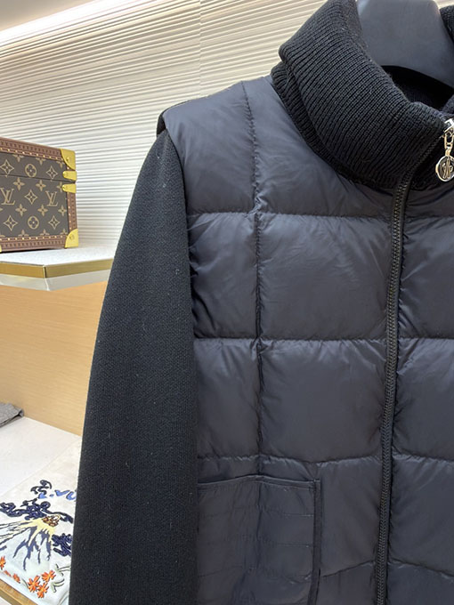 モンクレール Square-Quilted Padded ウールスタンドカラージップアップダウンジャケット