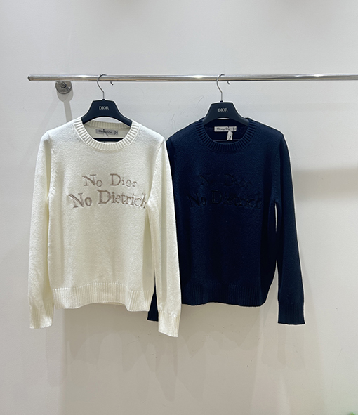 ディオールコピー 新しい文字の刺繍ニットクルーネックセーター