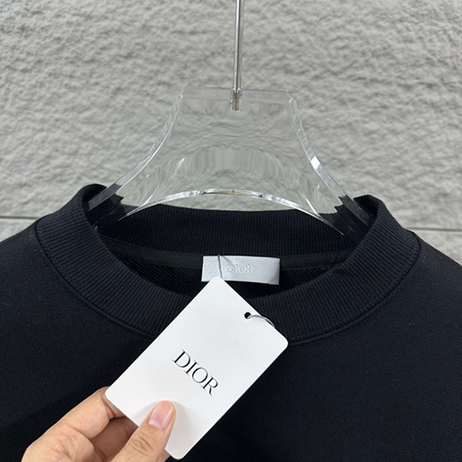 ディオールスーパーコピー 新しいクラシックレターフロックスウェットシャツ