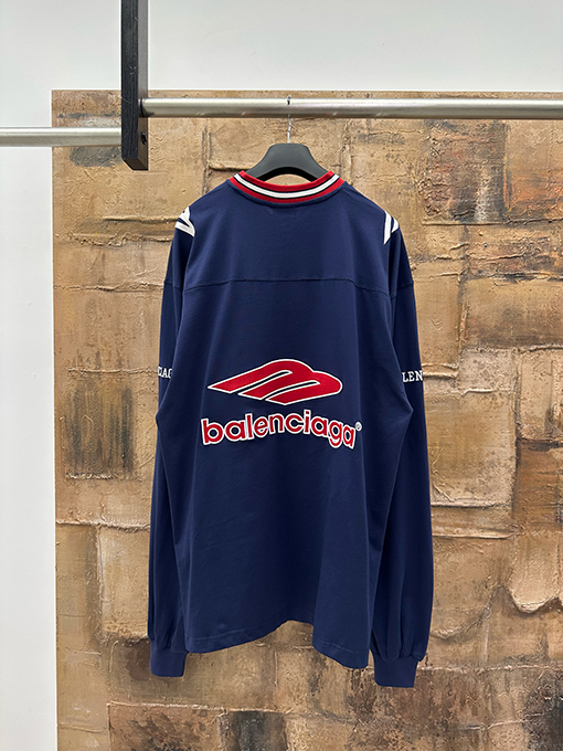 バレンシアガ Balenc1aga アメリカンフットボールの長袖シャツ