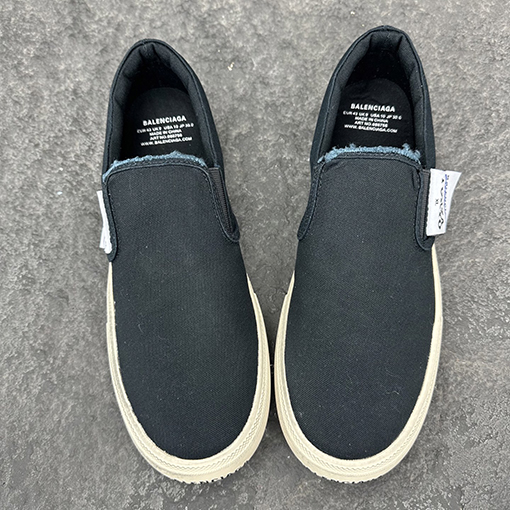 バレンシアガ Balenciaga PARIS SLIP ON GRAFFITI Paris Slip On Graffiti グラフィティスリッポンスニーカー