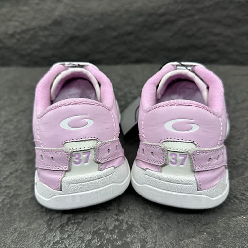 バレンシアガ Balenciaga HAMPTONS WORN-OUT ミディアムダメージスニーカー