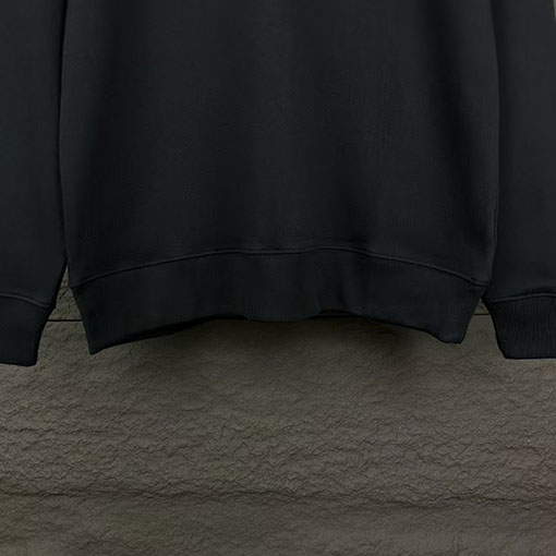 バレンシアガコピー Balenciaga 新モデルクルーネックスウェットシャツ