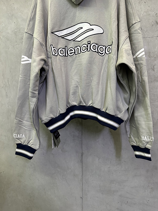 バレンシアガ BALENCIAGA 3m スキースーツシリーズ フード付きスウェットシャツ