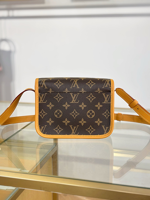 ルイヴィトン LV SATCHEL ミニハンドバッグ M26805