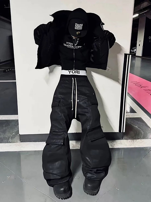 リックオウエンス コーティング&ワックス加工のワイドレッグカーゴフレアパンツ