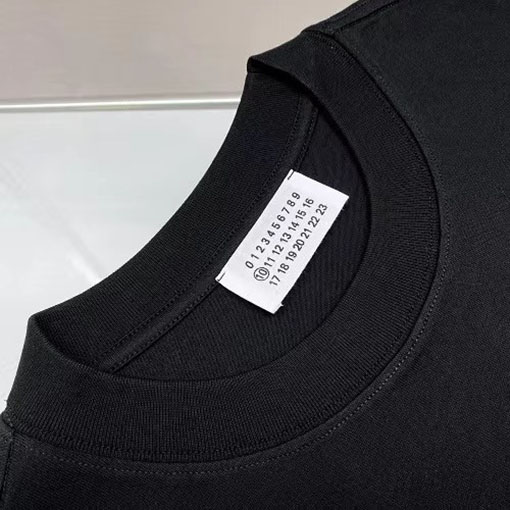 マルタンマルジェラ Maison Margiela MM6 文字ロゴり厚糊ダイレクトスプレー長袖シャツ