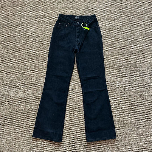 バレンシアガ Balenciaga Bootcut ベーシックなブラックのフレアストレートレッグジーンズ