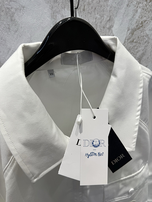 ディオール Dior For My Real Friends ホワイトの軽量コットンジップアップシャツジャケット