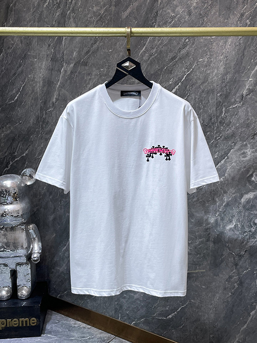 クロムハーツコピー クラシックなサンスクリットのスクロール彫刻半袖Tシャツ