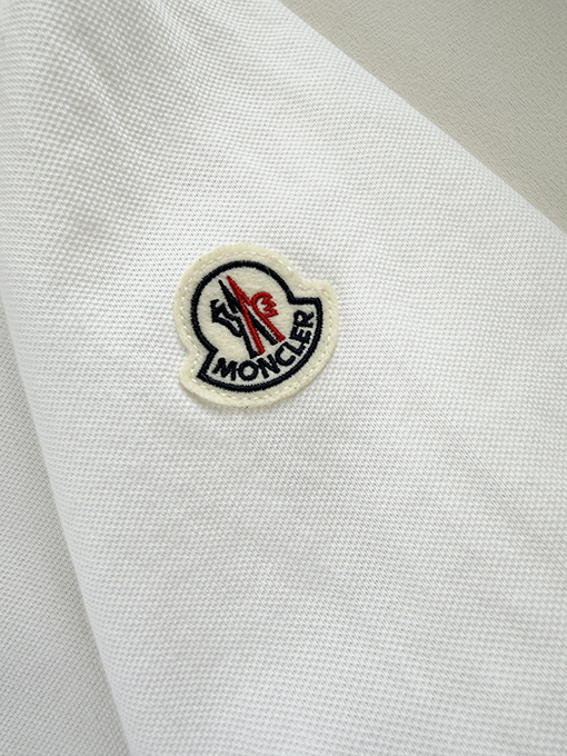モンクレール Moncler 刺繍入り半袖ポロシャツ