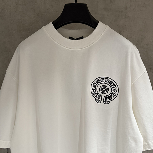 クロムハーツ 新モデル刺繍半袖Tシャツ