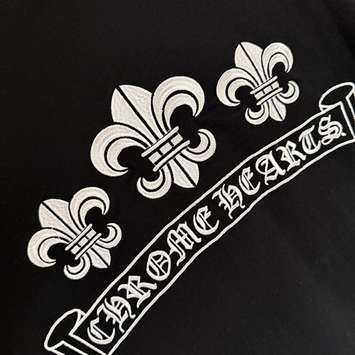 クロムハーツ クラシックな刺繍半袖Tシャツ