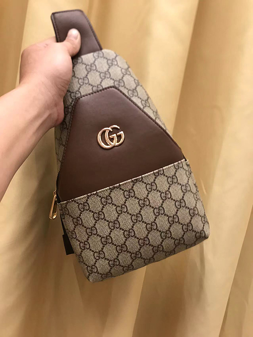 グッチスーパーコピー 新しいクラシックチェストバッグ