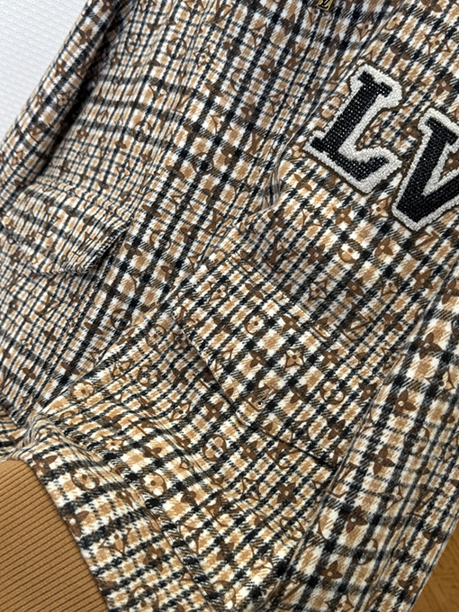 ルイヴィトン ビーズ刺繍モノグラムベースボールジャージ