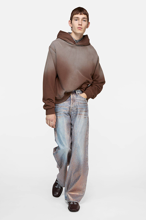 アクネストゥディオズ Acne Studios レタープリントのダメージウォッシュフード付きスウェットシャツ