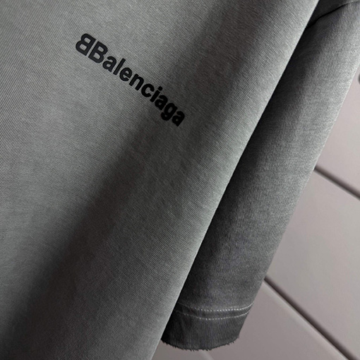 バレンシアガ Balenciaga シリコンプリントウォッシュ＆ダメージクルーネック半袖Tシャツ
