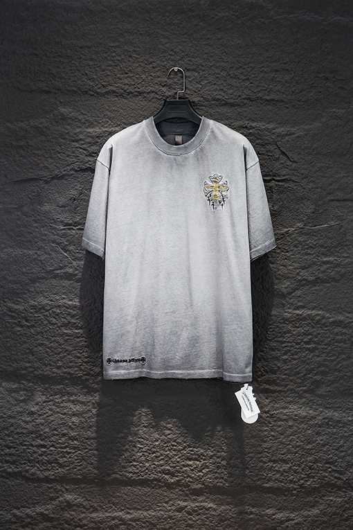 クロムハーツ 新モデルヘビーデューティーなリバースカラーパッチワーク刺繍のダメージ半袖Tシャツ