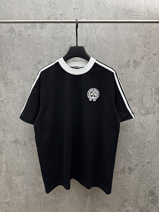 クロムハーツスーパーコピー クラシックなレザーのクロスステッチストライプショルダー半袖Tシャツ