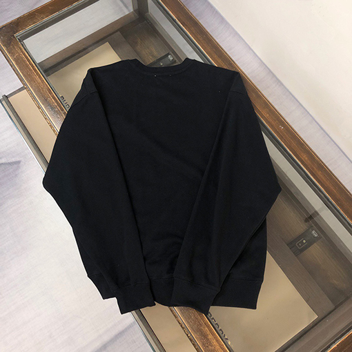 バーバリー BURBERRY クラシックなロゴ入りクルーネックのスウェットシャツ