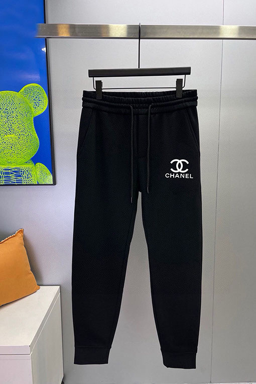 シャネルスーパーコピー Chanel 人気のフード付きスウェットシャツとパンツのセット