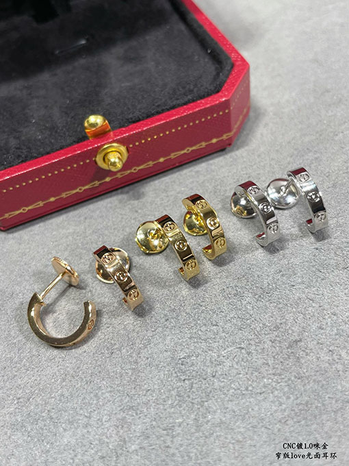 カルティエ CNC 細で滑らかなLOVEピアス