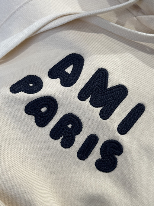 アミリコピー AMI PARIS 織り文字ロゴ入りパーカー