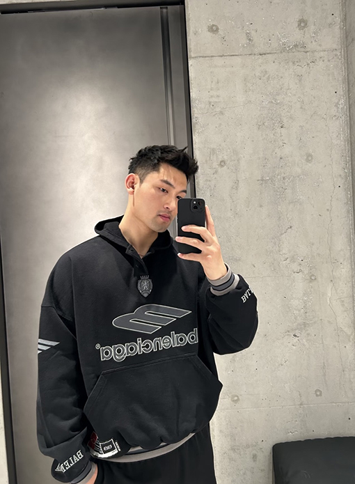 バレンシアガスーパーコピー BALENCIAGA ファッションパーカー
