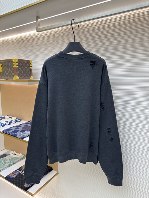 アクネストゥディオズ Acne Studios ダメージのロゴ入りスウェットシャツ