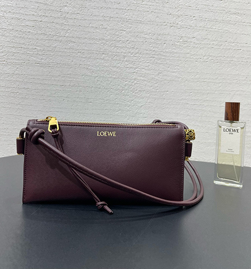  ロエベ Joya レディースアコーディオン式脇下バッグ