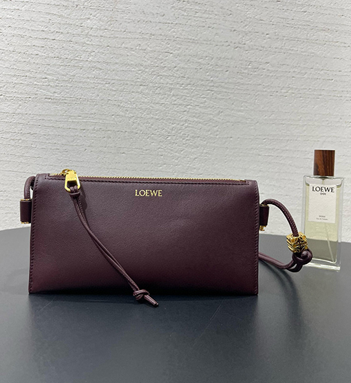  ロエベ Joya レディースアコーディオン式脇下バッグ