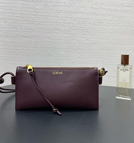  ロエベ Joya レディースアコーディオン式脇下バッグ