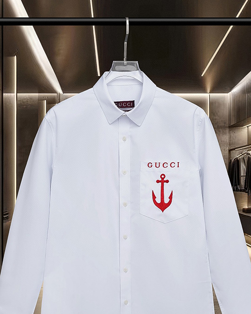 グッチ GUCCI 胸に錨のロゴ刺繍が​​った長袖シャツ