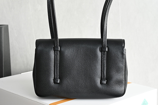 シャネルスーパーコピー 26P Preppy Coco レディーススタイリッシュな脇下バッグ