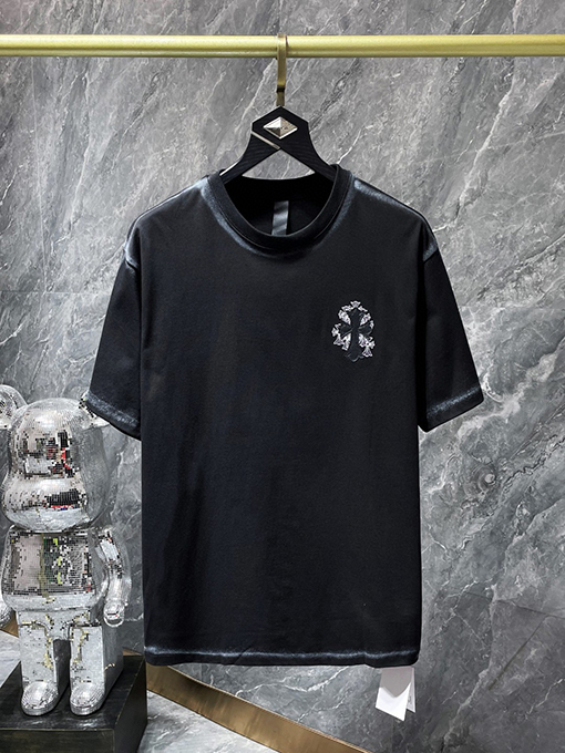 クロムハーツ クラシックなクロスパッチワークレザーのスプレーペイント半袖Tシャツ