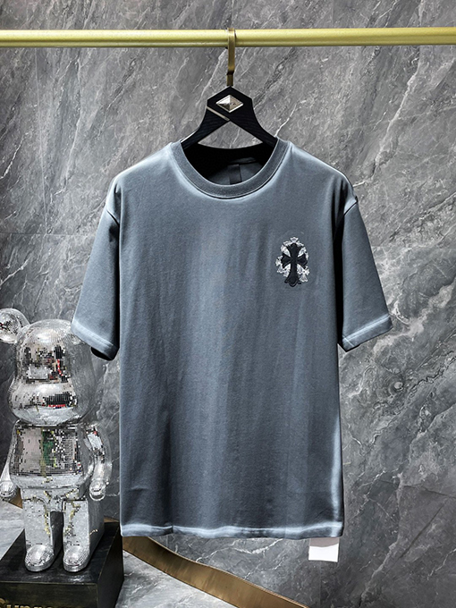 クロムハーツ クラシックなクロスパッチワークレザーのスプレーペイント半袖Tシャツ