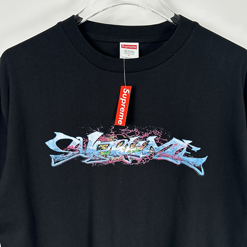 シュプリームコピー SUPREME TAG TEE 大きなロゴプリントの半袖Tシャツ