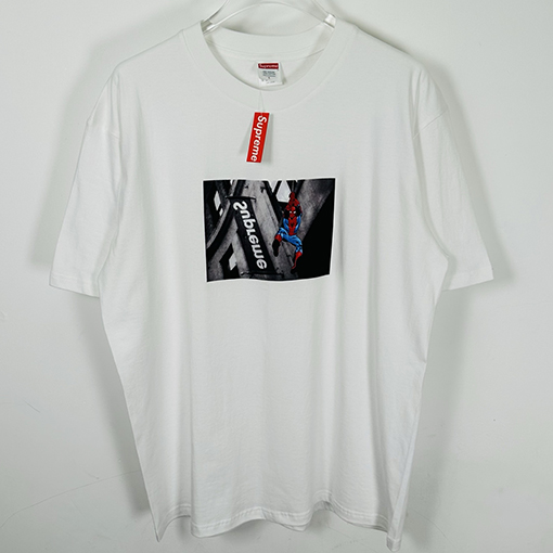 シュプリームコピー Supreme SS26 SPIDER-MAN TEE スパイダーマンプリント半袖Tシャツ