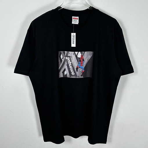 シュプリームコピー Supreme SS26 SPIDER-MAN TEE スパイダーマンプリント半袖Tシャツ