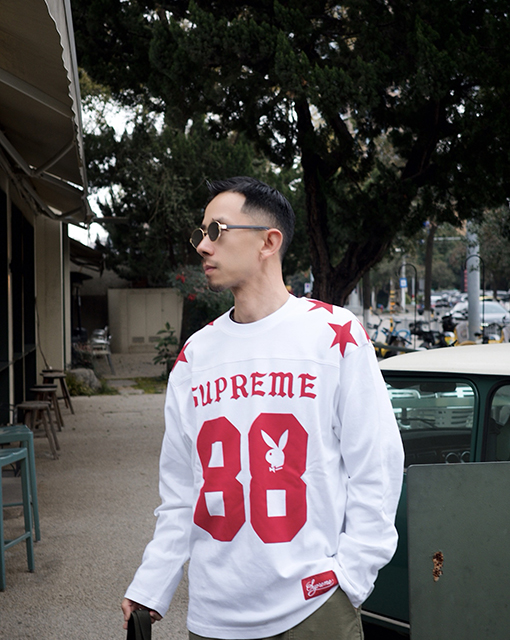 シュプリームスーパーコピー SUPREME L/S FOOTBALL TOP ラビットプレイボーイ88番長袖シャツ