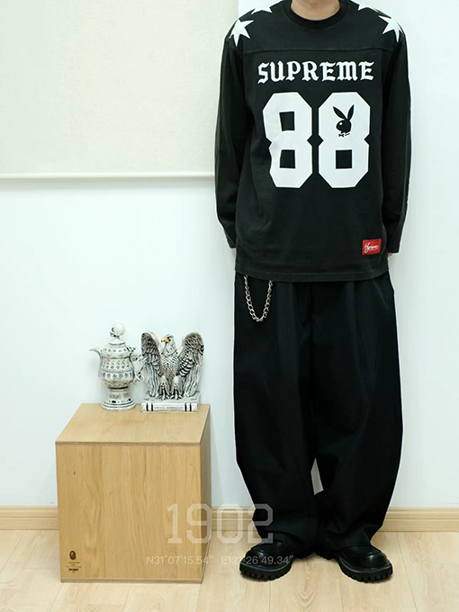 シュプリームスーパーコピー SUPREME L/S FOOTBALL TOP ラビットプレイボーイ88番長袖シャツ