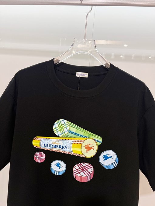 バーバリー BURBERRY クラシックなウォーホースのロゴ入り半袖Tシャツ
