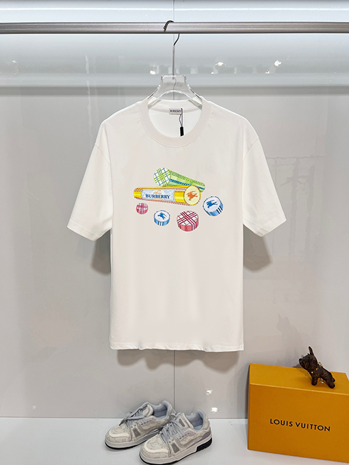 バーバリー BURBERRY クラシックなウォーホースのロゴ入り半袖Tシャツ